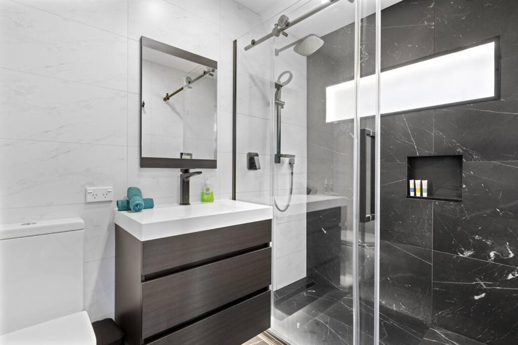 Awesome Studio - Amazing Mountain & Lake Views Queenstown Zewnętrze zdjęcie
